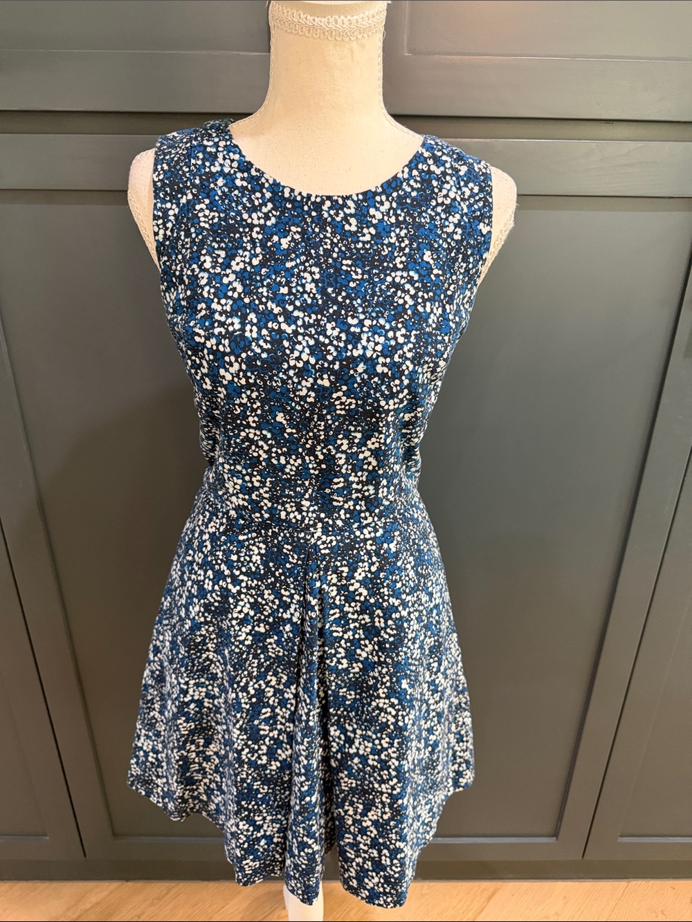 GAP Navy Blue Floral Dot Fit-and-Flare Dress 100% Cotton with Side Pockets